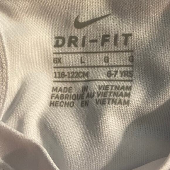 Nike Dri Fit White Shirt Size 6X 👍👍👍Back to School Marked items 3 $20 - Picture 3 of 3